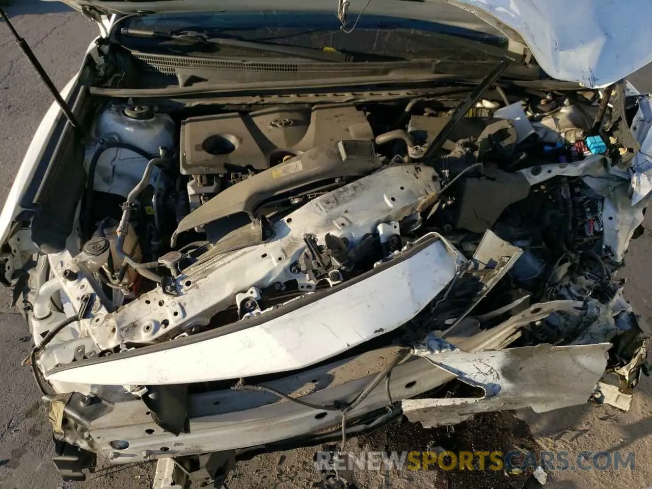 11 Photograph of a damaged car 4T1C11AK0LU858044 TOYOTA CAMRY 2020