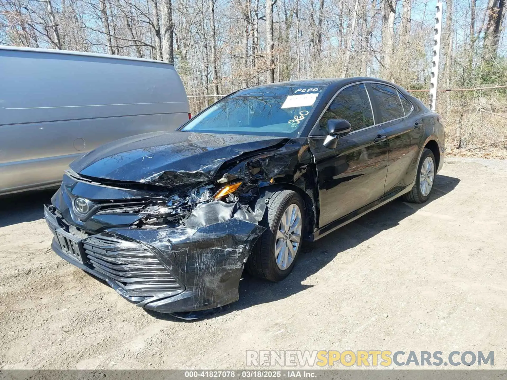 2 Photograph of a damaged car 4T1C11AK0LU884286 TOYOTA CAMRY 2020