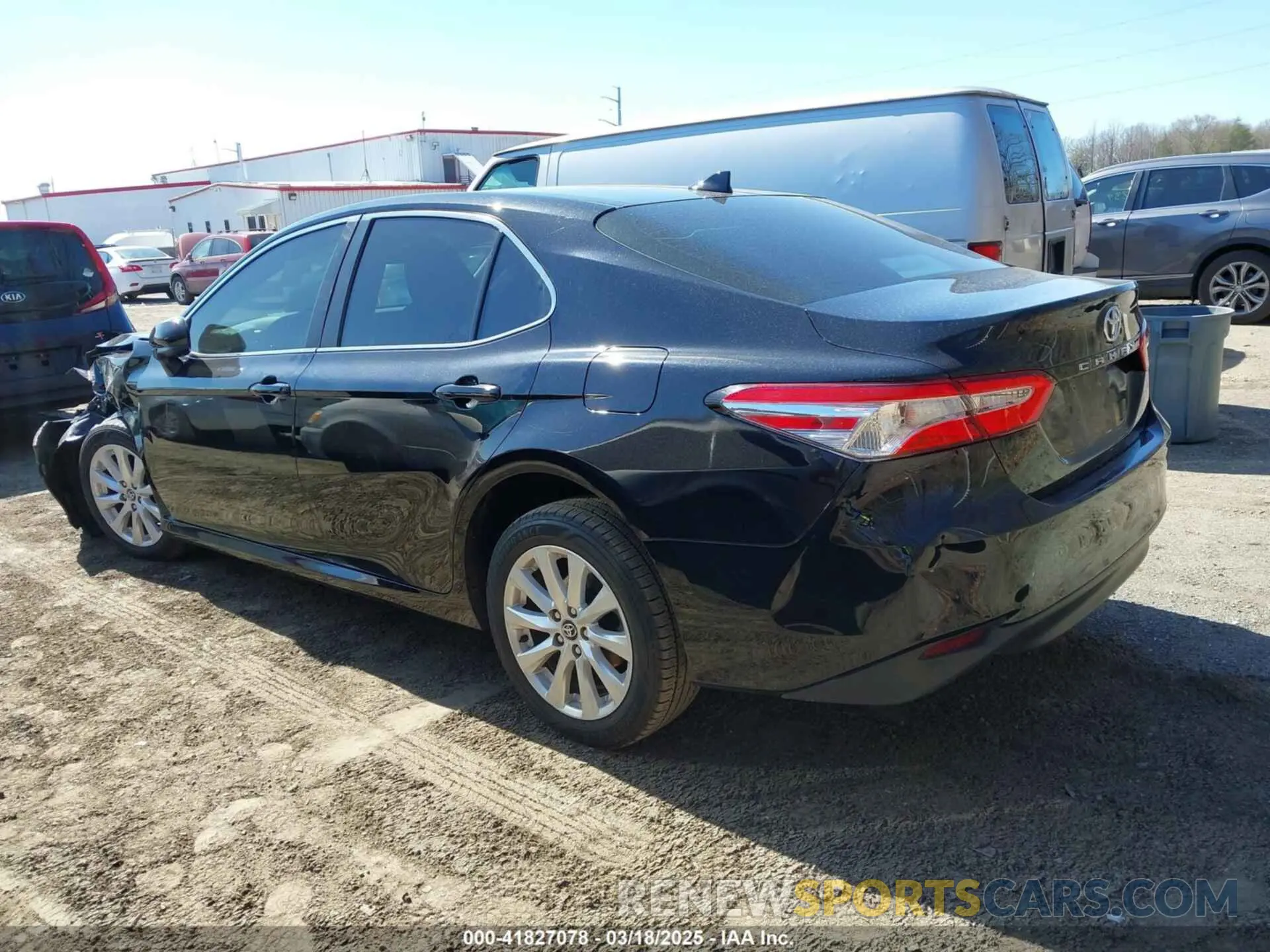 3 Photograph of a damaged car 4T1C11AK0LU884286 TOYOTA CAMRY 2020