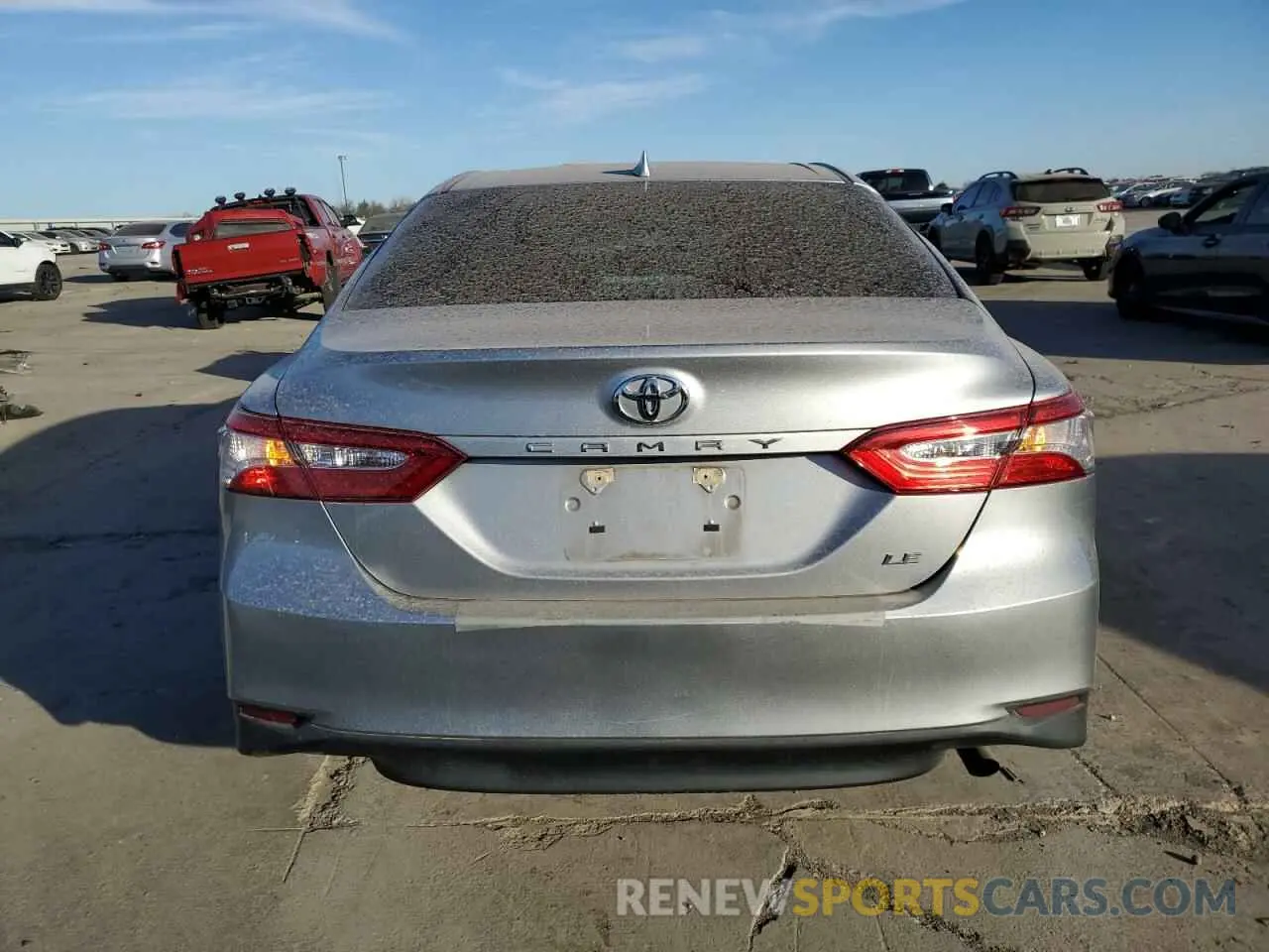 6 Photograph of a damaged car 4T1C11AK0LU963716 TOYOTA CAMRY 2020