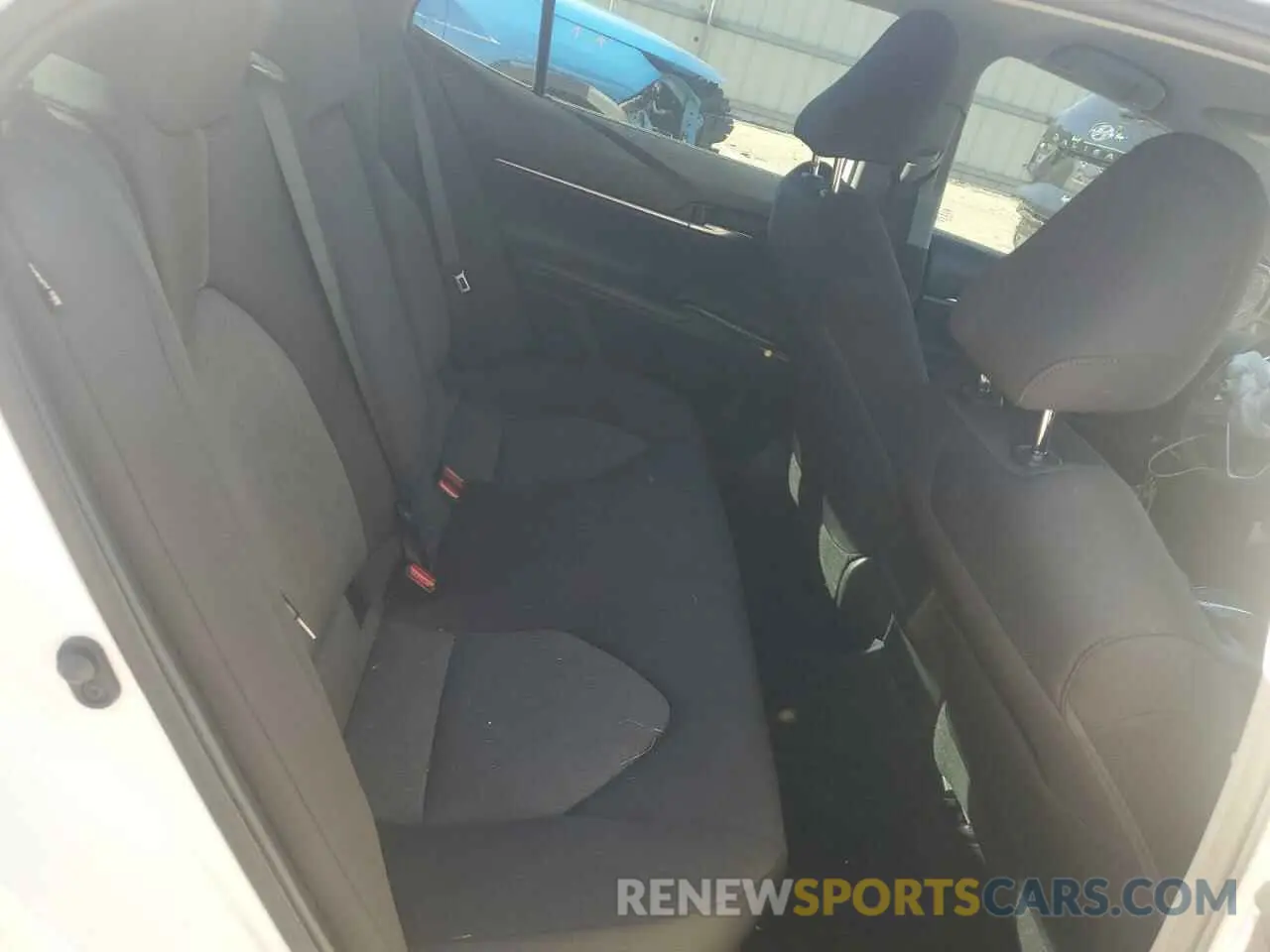 10 Фотография поврежденного автомобиля 4T1C11AK0LU989281 TOYOTA CAMRY 2020