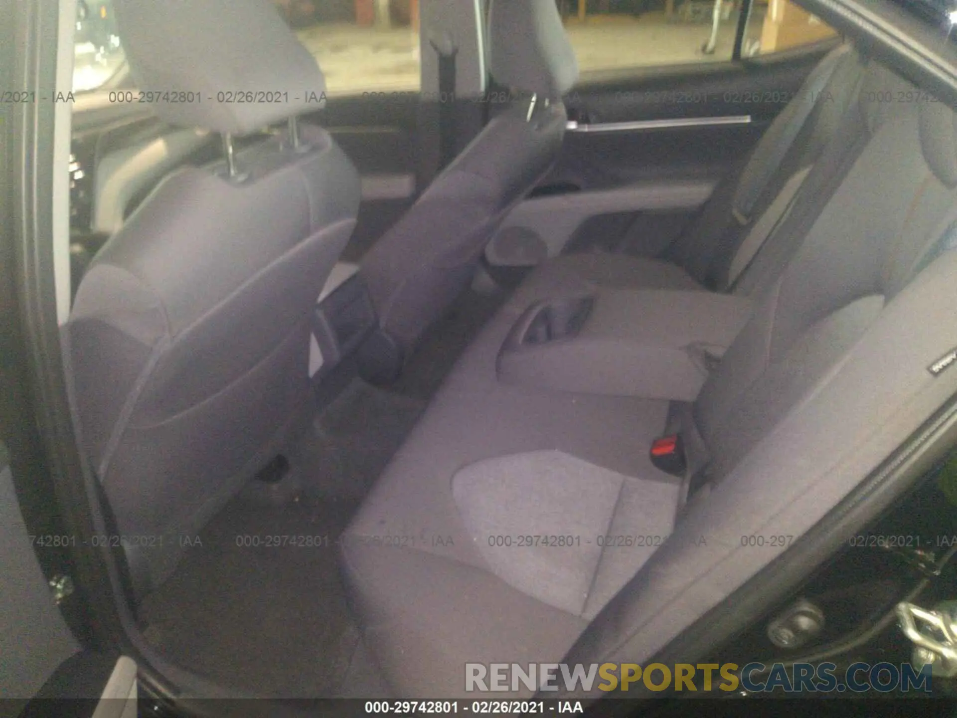 8 Фотография поврежденного автомобиля 4T1C11AK1LU347605 TOYOTA CAMRY 2020