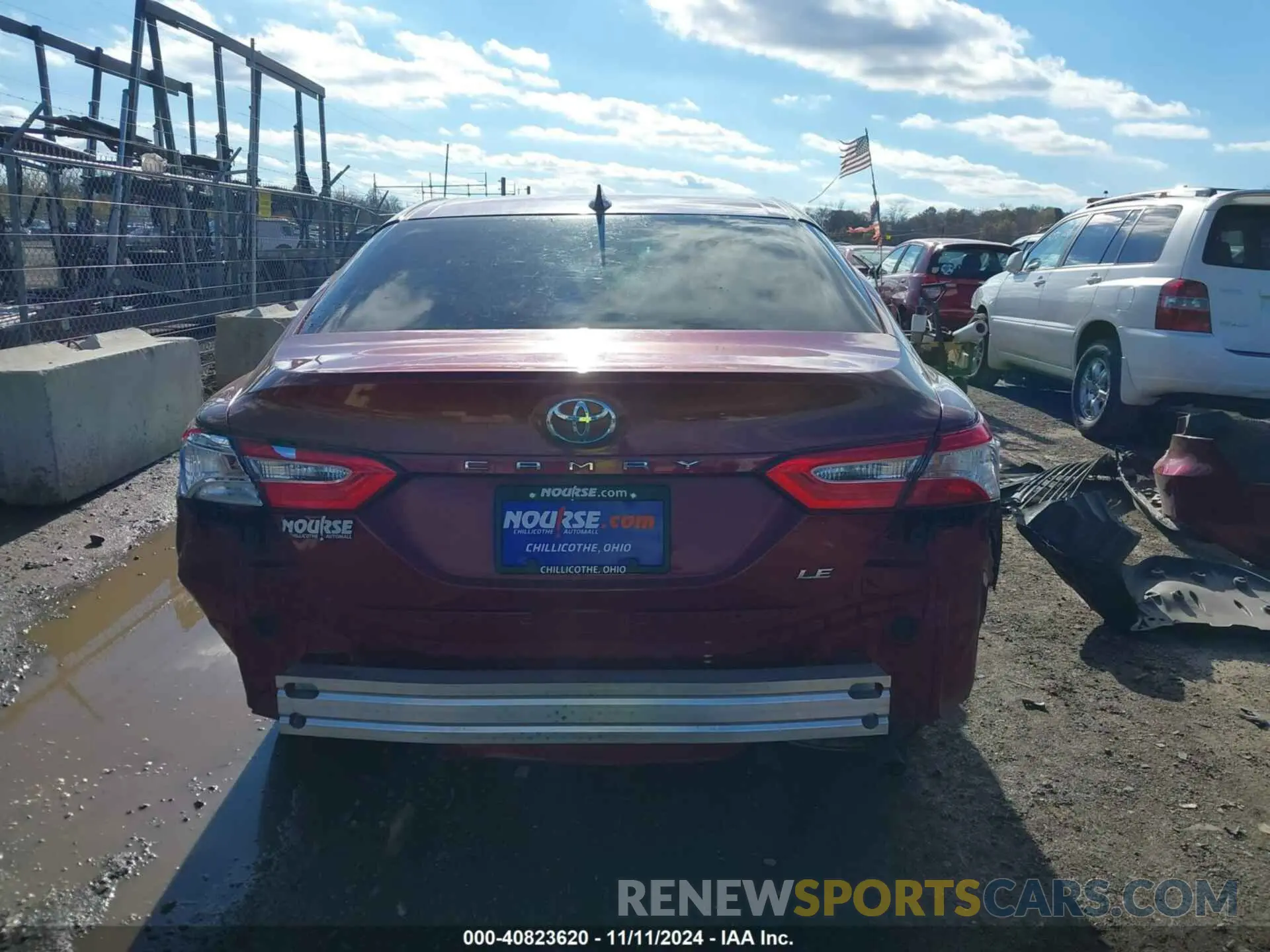 17 Photograph of a damaged car 4T1C11AK1LU377526 TOYOTA CAMRY 2020