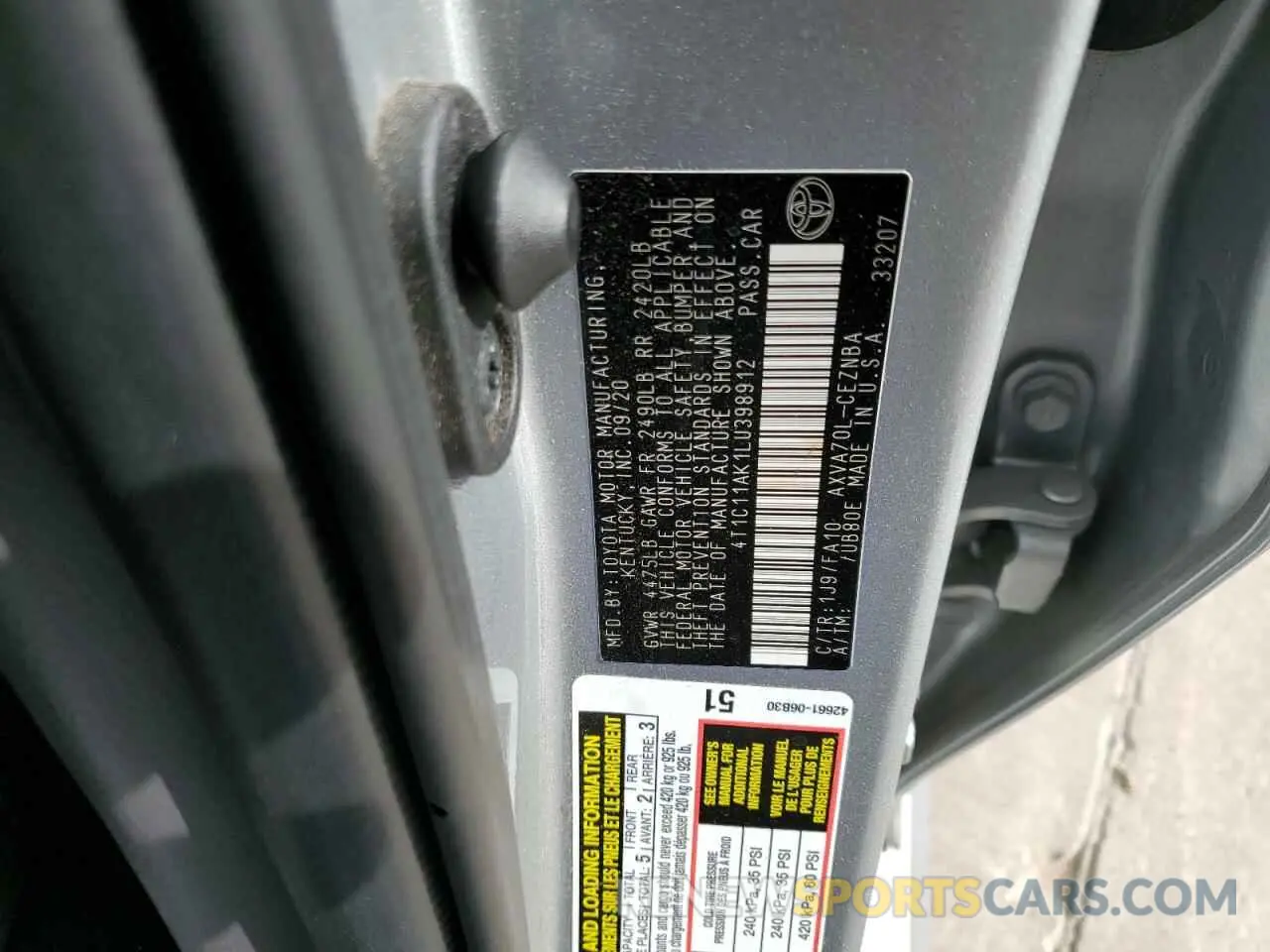 12 Photograph of a damaged car 4T1C11AK1LU398912 TOYOTA CAMRY 2020