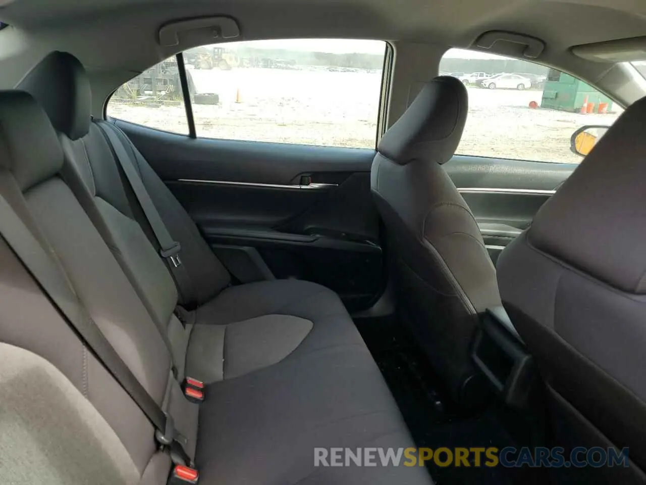 10 Фотография поврежденного автомобиля 4T1C11AK1LU863429 TOYOTA CAMRY 2020