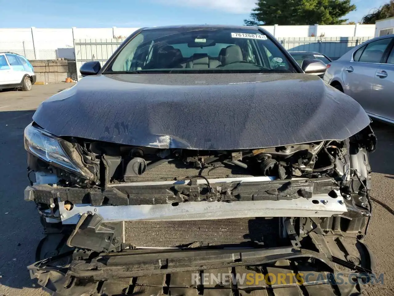 5 Photograph of a damaged car 4T1C11AK1LU877508 TOYOTA CAMRY 2020