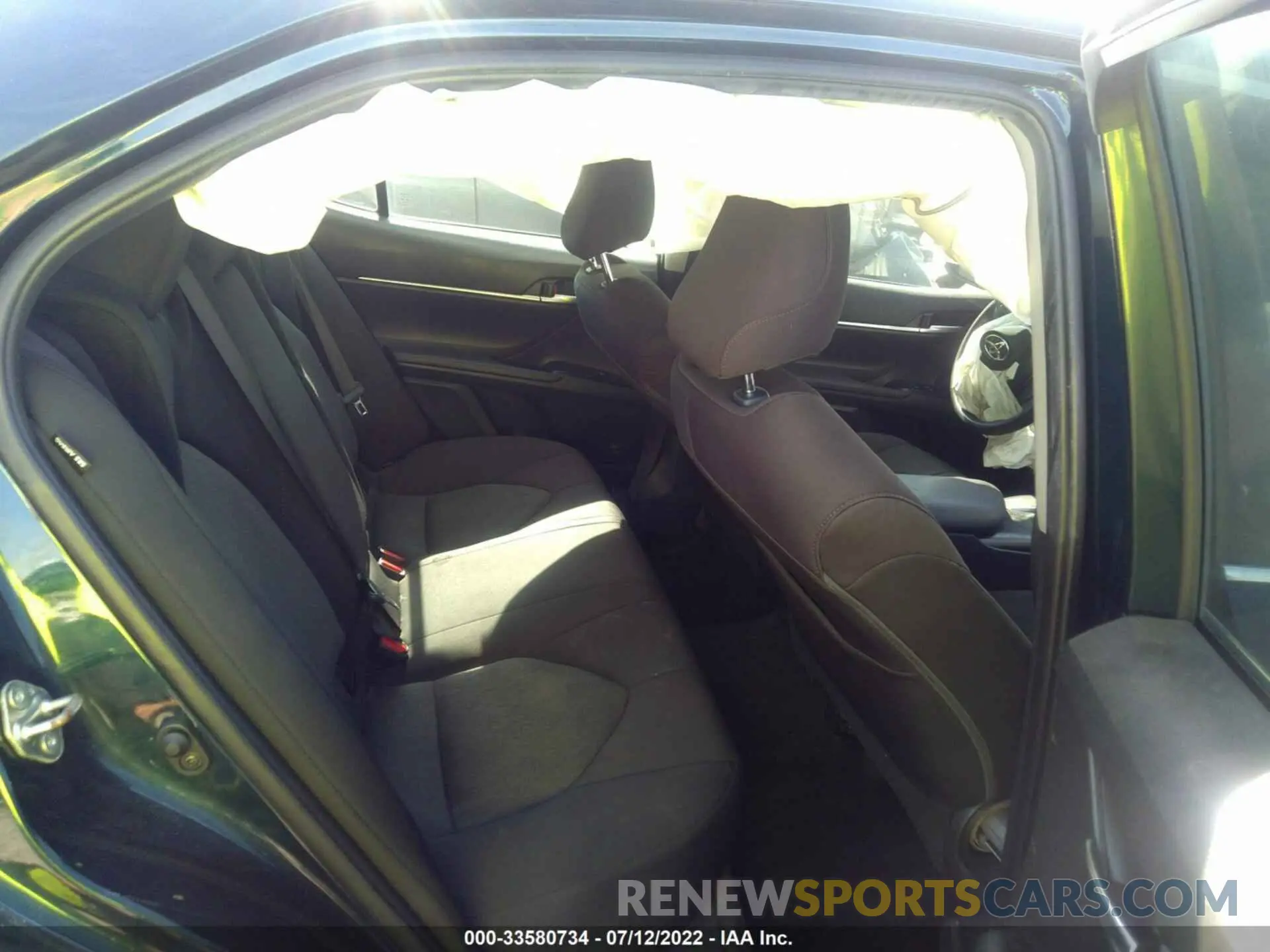 8 Фотография поврежденного автомобиля 4T1C11AK1LU888265 TOYOTA CAMRY 2020