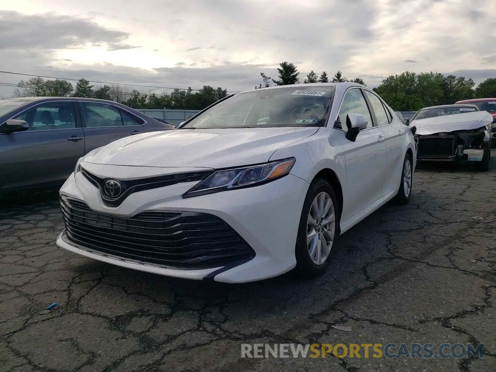 2 Photograph of a damaged car 4T1C11AK1LU891201 TOYOTA CAMRY 2020