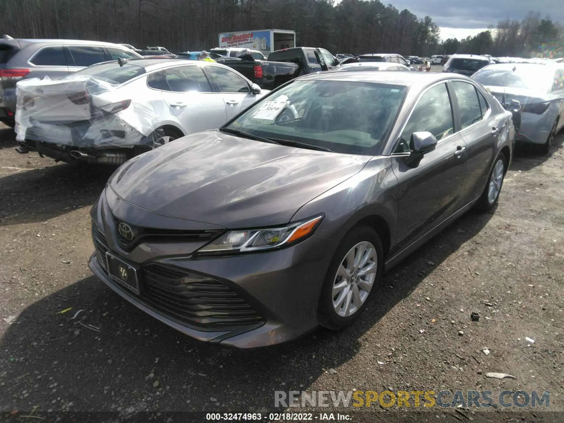2 Фотография поврежденного автомобиля 4T1C11AK1LU911608 TOYOTA CAMRY 2020