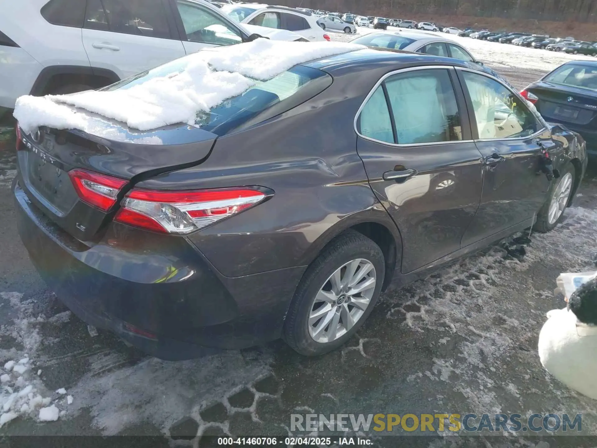 4 Фотография поврежденного автомобиля 4T1C11AK1LU927775 TOYOTA CAMRY 2020