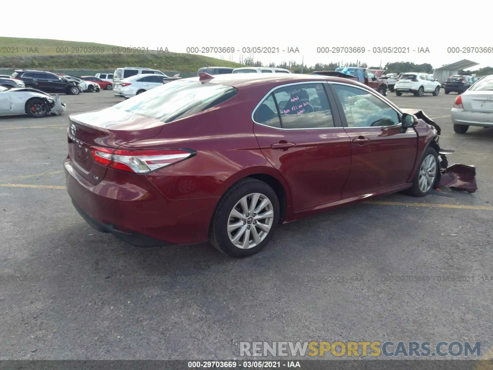 4 Photograph of a damaged car 4T1C11AK1LU935763 TOYOTA CAMRY 2020
