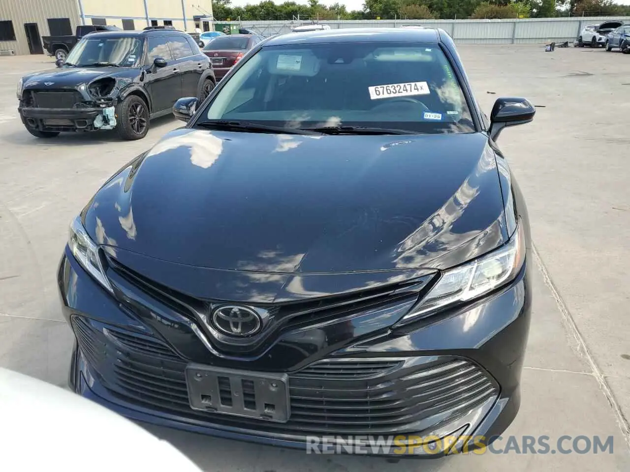 5 Photograph of a damaged car 4T1C11AK1LU944026 TOYOTA CAMRY 2020