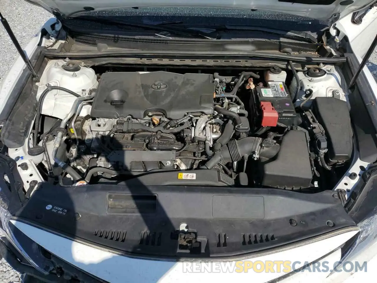 11 Photograph of a damaged car 4T1C11AK1LU946441 TOYOTA CAMRY 2020