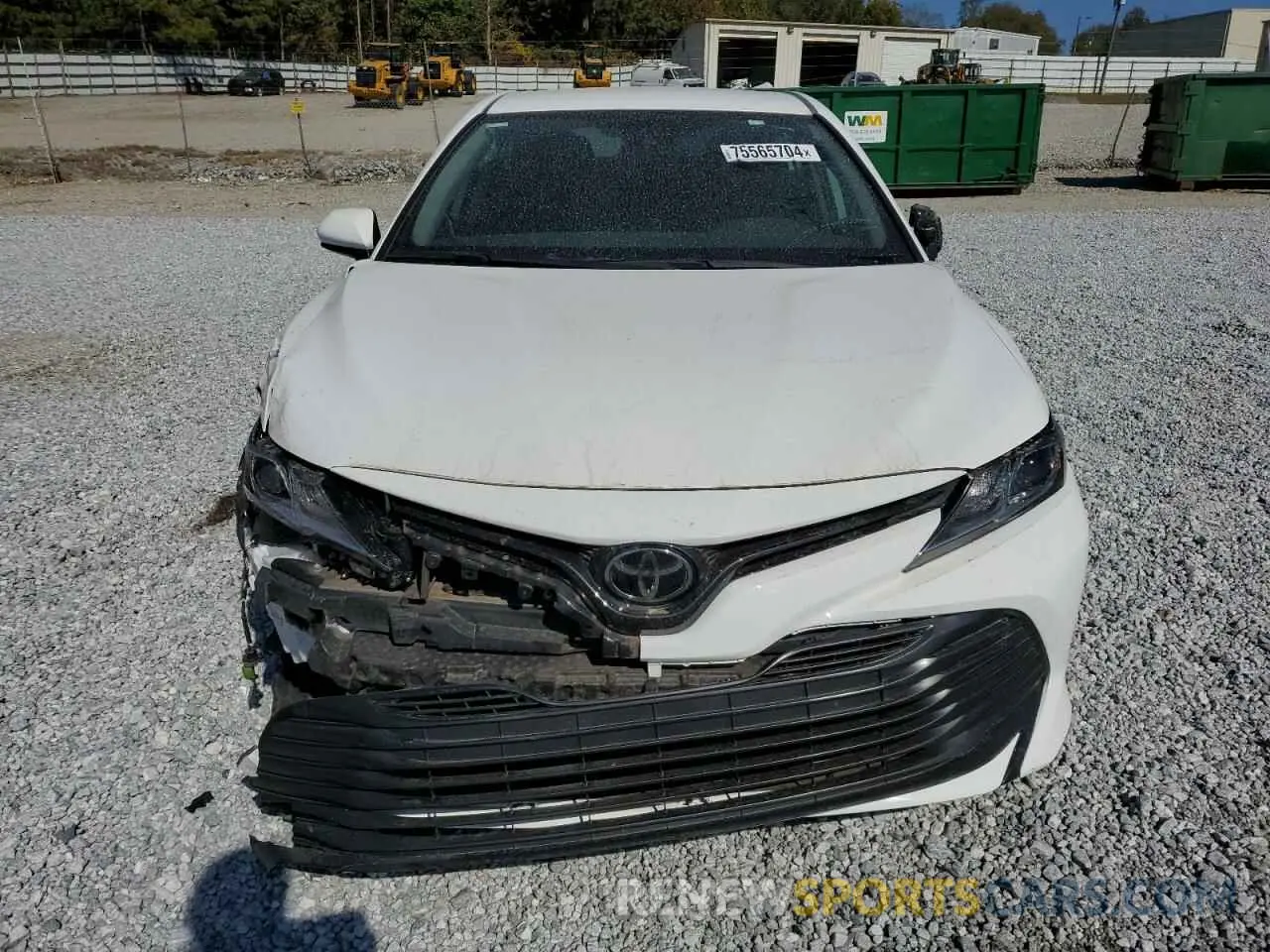 5 Photograph of a damaged car 4T1C11AK1LU946441 TOYOTA CAMRY 2020