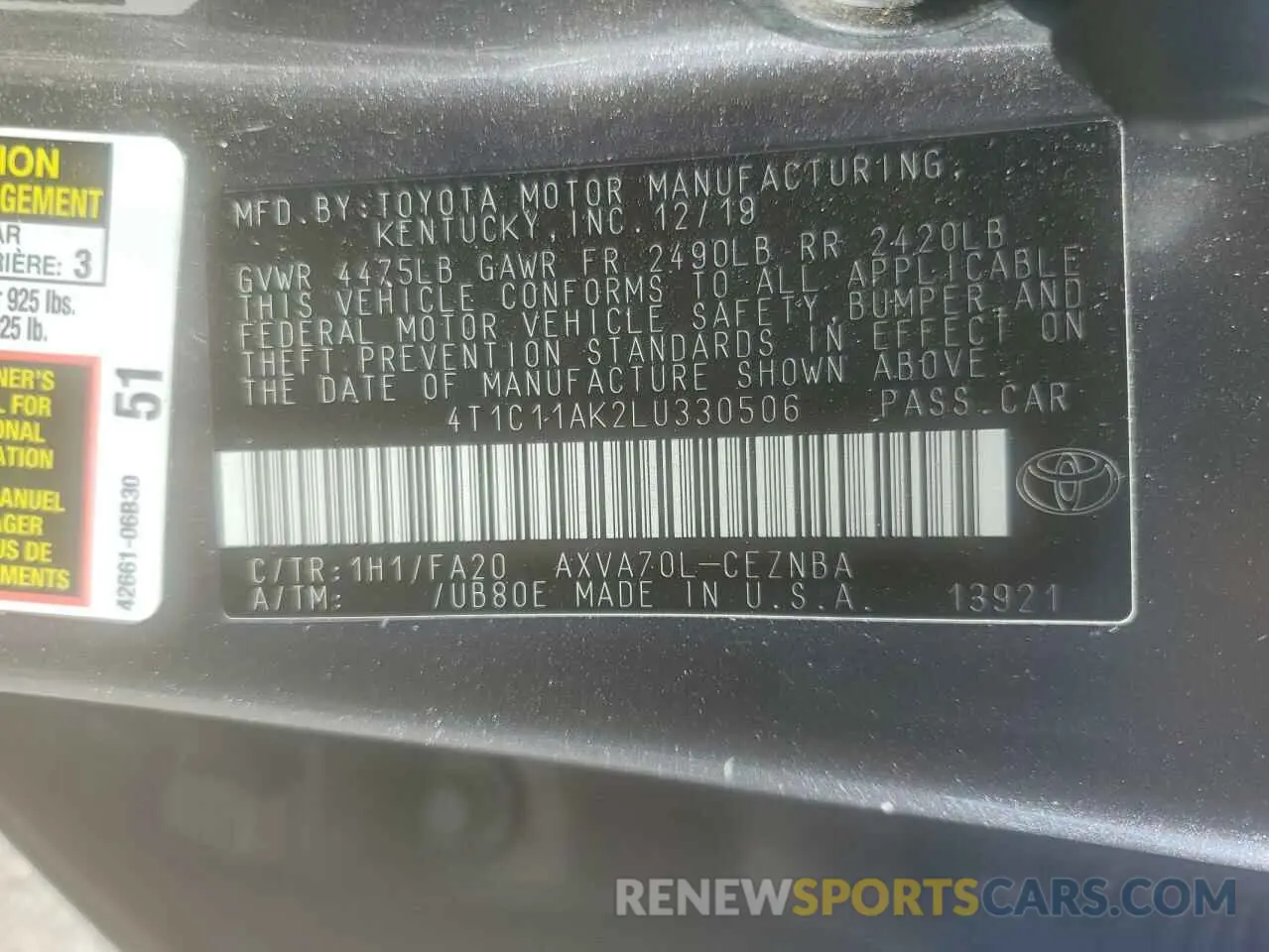 12 Photograph of a damaged car 4T1C11AK2LU330506 TOYOTA CAMRY 2020