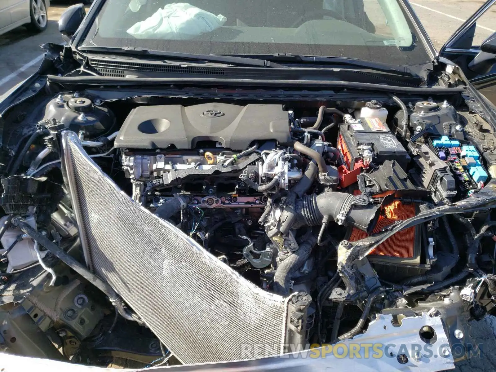 7 Photograph of a damaged car 4T1C11AK2LU331123 TOYOTA CAMRY 2020