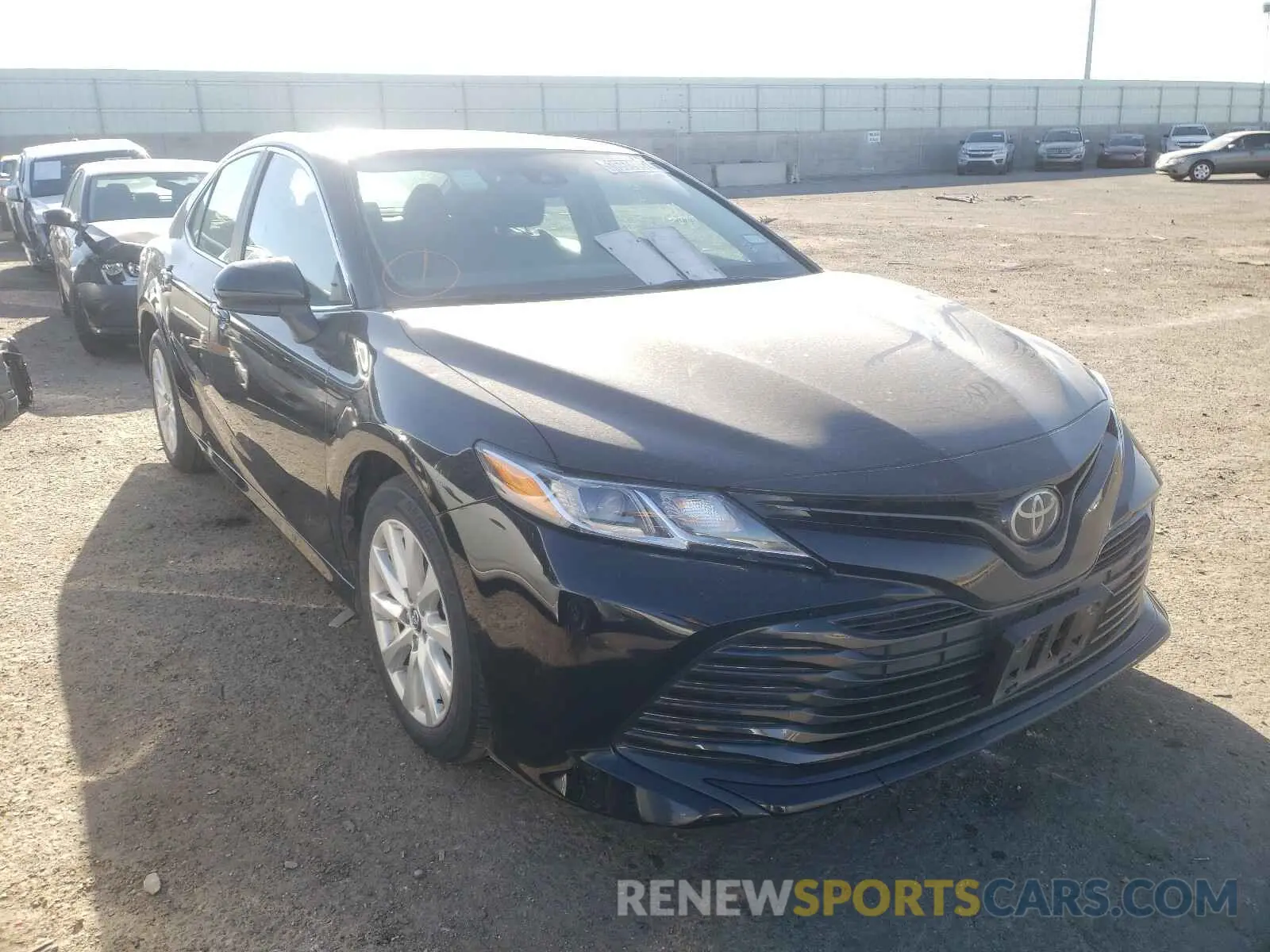 1 Photograph of a damaged car 4T1C11AK2LU353784 TOYOTA CAMRY 2020
