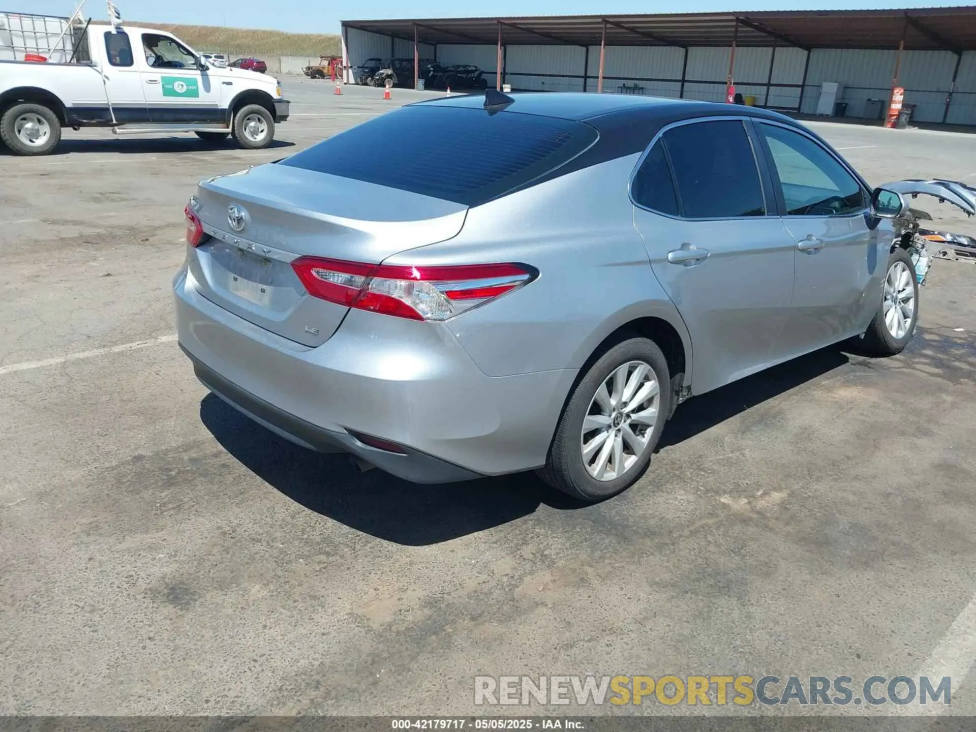 4 Фотография поврежденного автомобиля 4T1C11AK2LU365563 TOYOTA CAMRY 2020