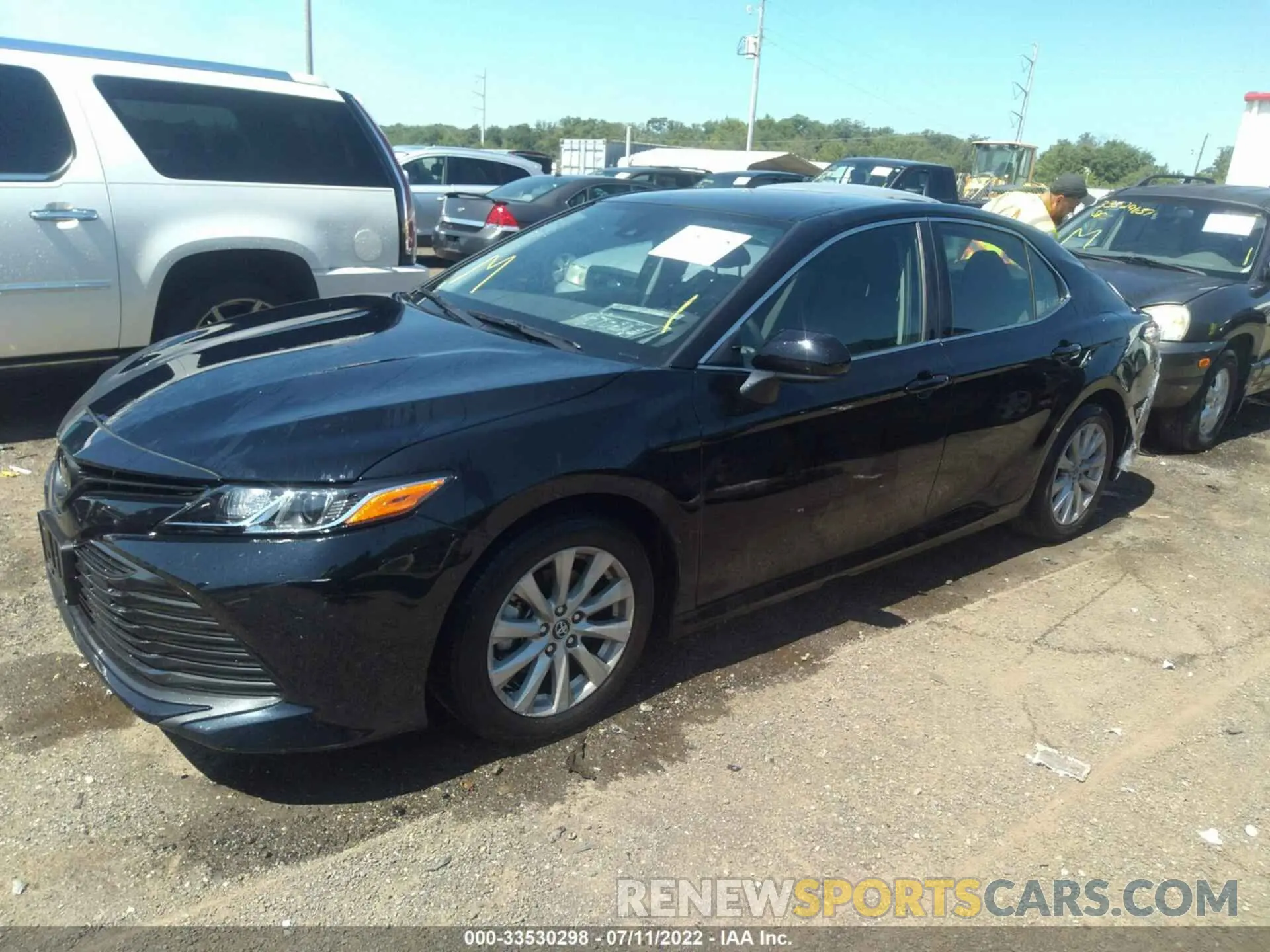 2 Photograph of a damaged car 4T1C11AK2LU896830 TOYOTA CAMRY 2020