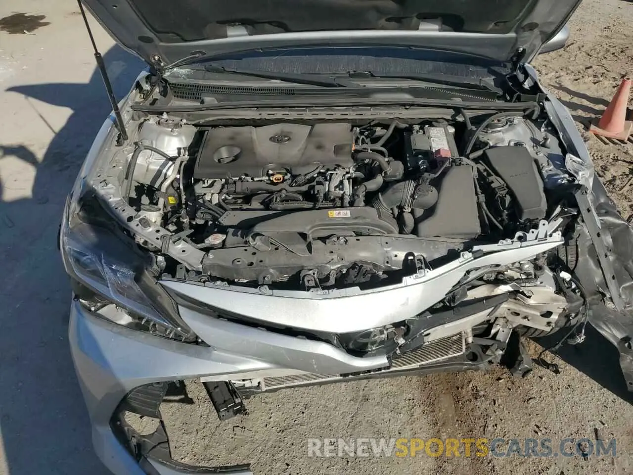 11 Photograph of a damaged car 4T1C11AK2LU939787 TOYOTA CAMRY 2020