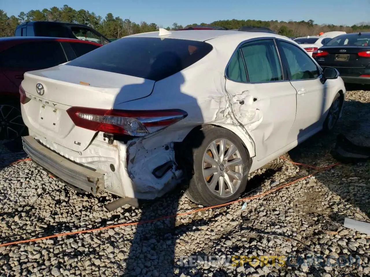 4 Photograph of a damaged car 4T1C11AK3LU313729 TOYOTA CAMRY 2020