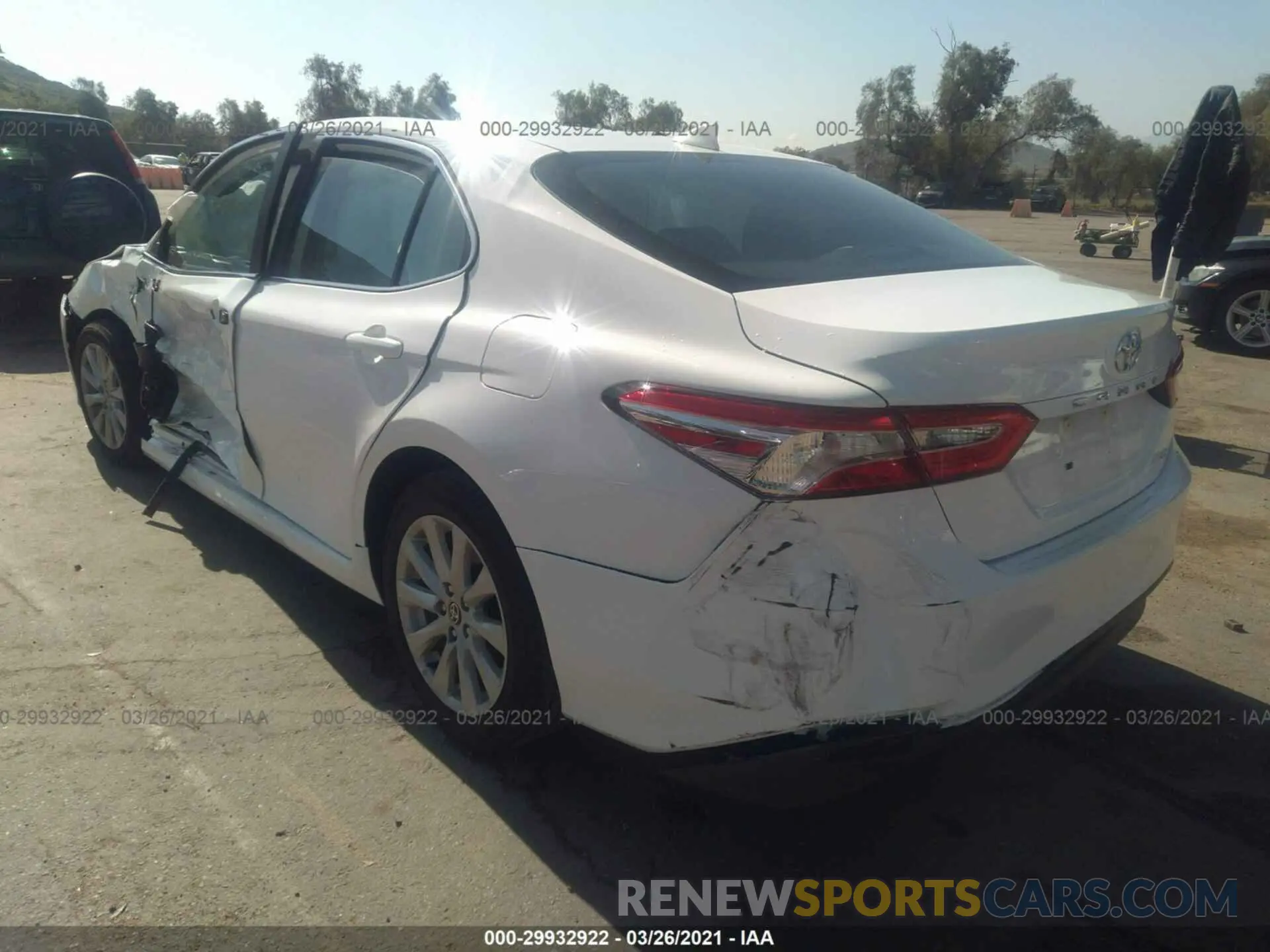 3 Photograph of a damaged car 4T1C11AK3LU368326 TOYOTA CAMRY 2020