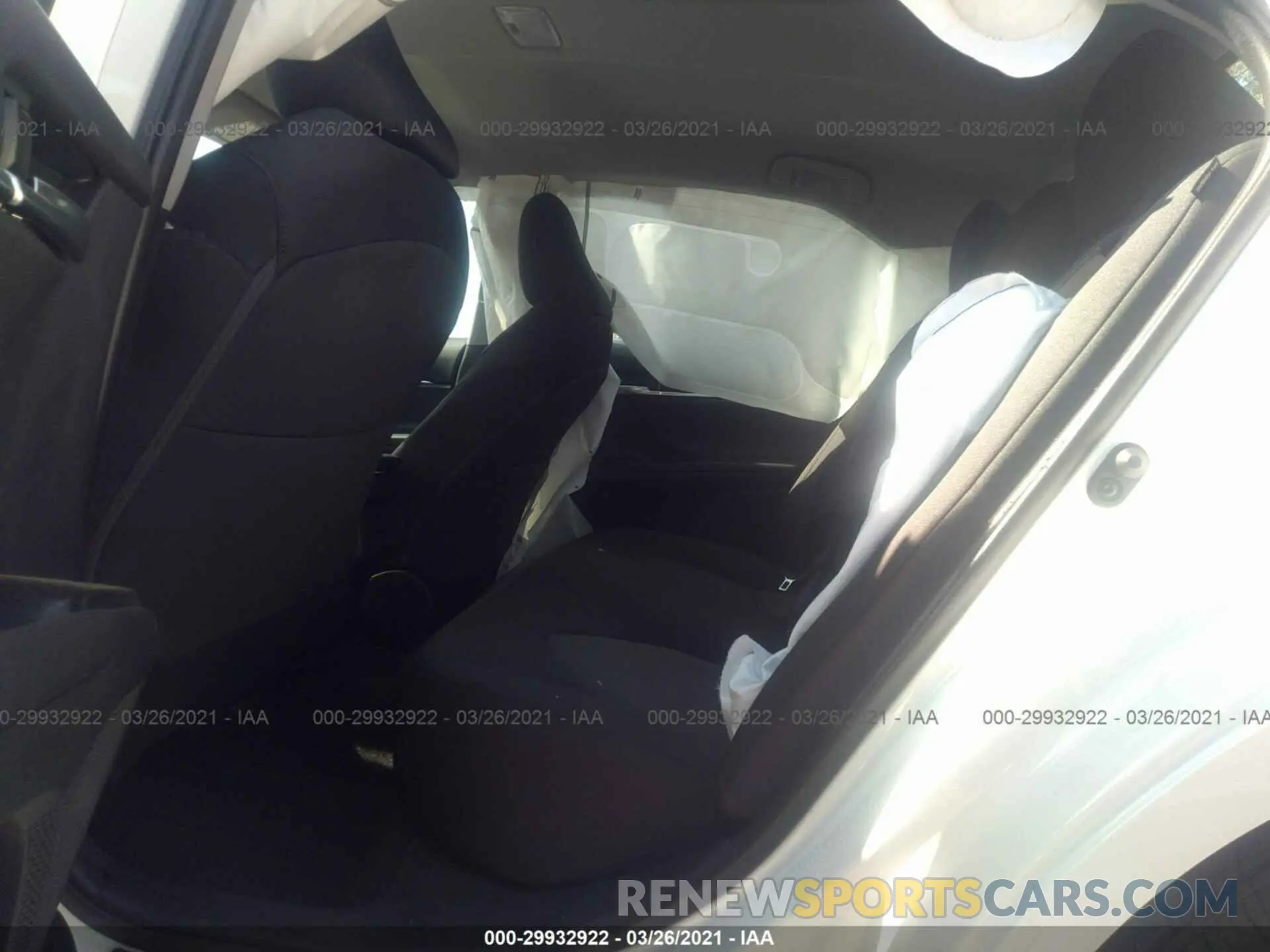 8 Photograph of a damaged car 4T1C11AK3LU368326 TOYOTA CAMRY 2020