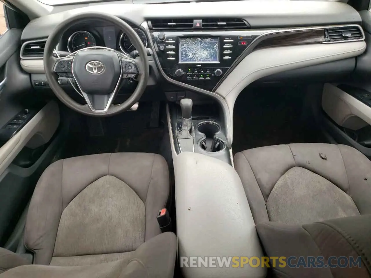 8 Фотография поврежденного автомобиля 4T1C11AK3LU890969 TOYOTA CAMRY 2020