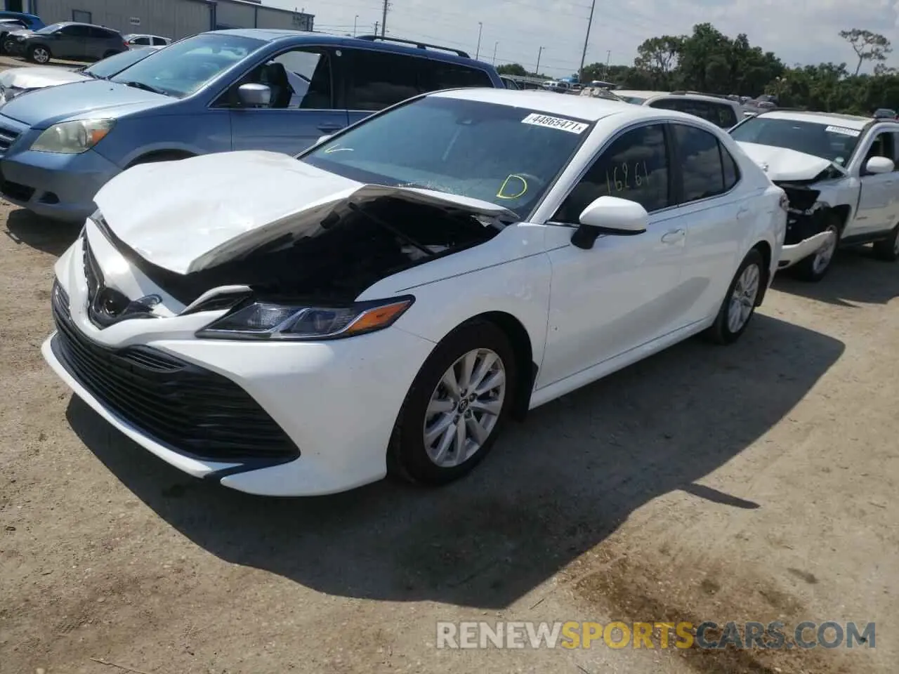 2 Photograph of a damaged car 4T1C11AK3LU905597 TOYOTA CAMRY 2020