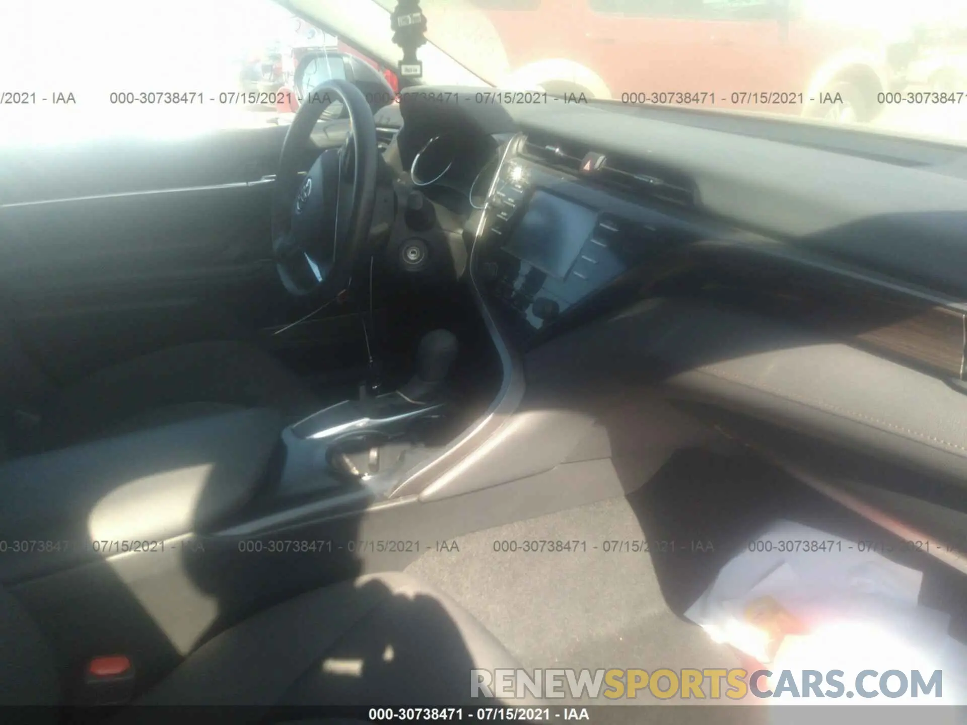 5 Фотография поврежденного автомобиля 4T1C11AK3LU914297 TOYOTA CAMRY 2020
