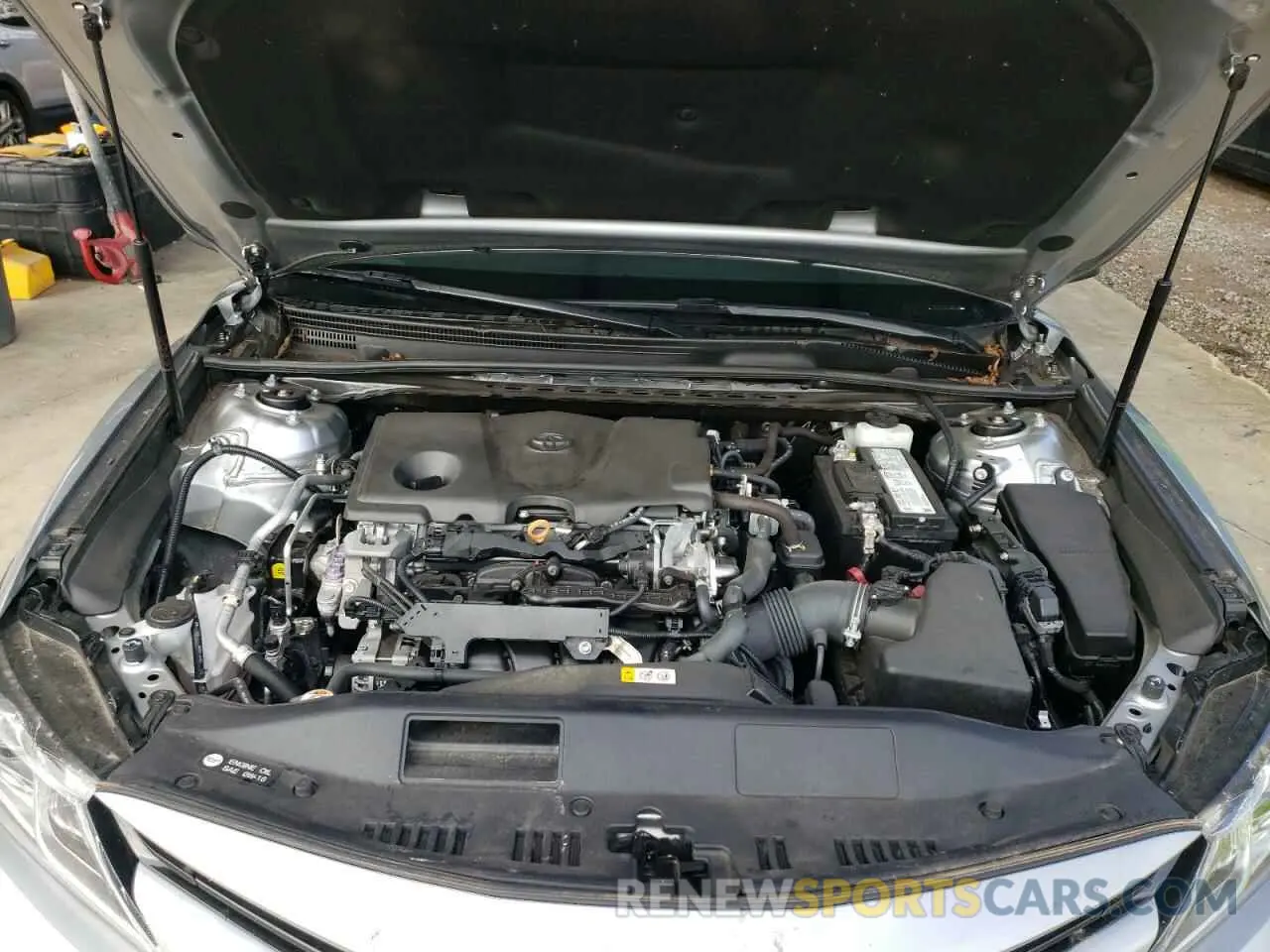 11 Photograph of a damaged car 4T1C11AK3LU925185 TOYOTA CAMRY 2020