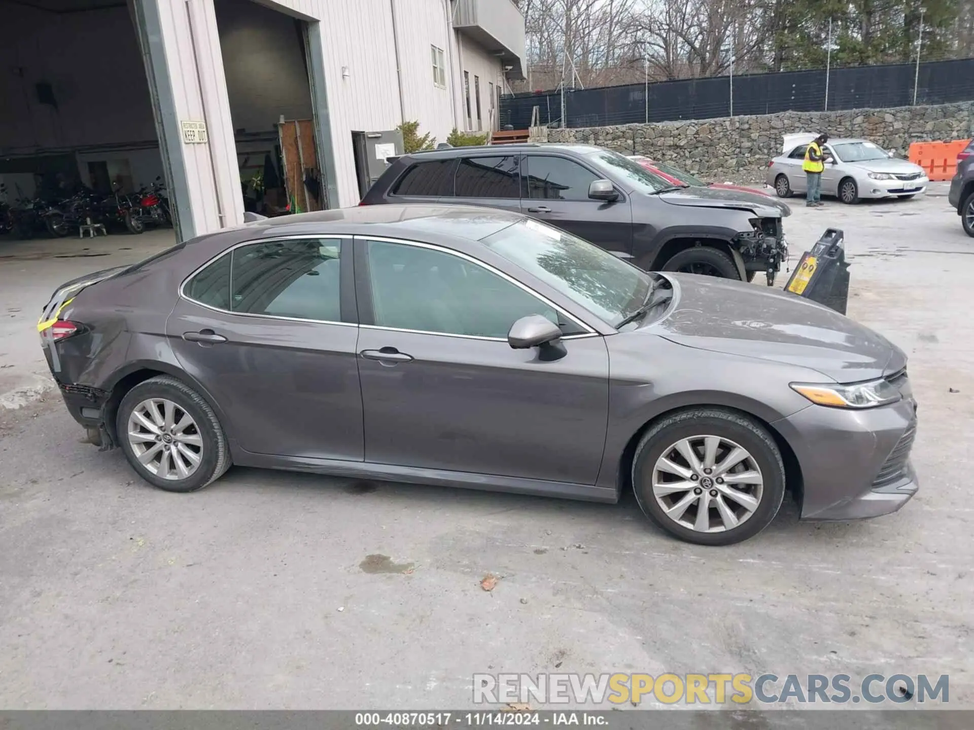 13 Photograph of a damaged car 4T1C11AK3LU943928 TOYOTA CAMRY 2020