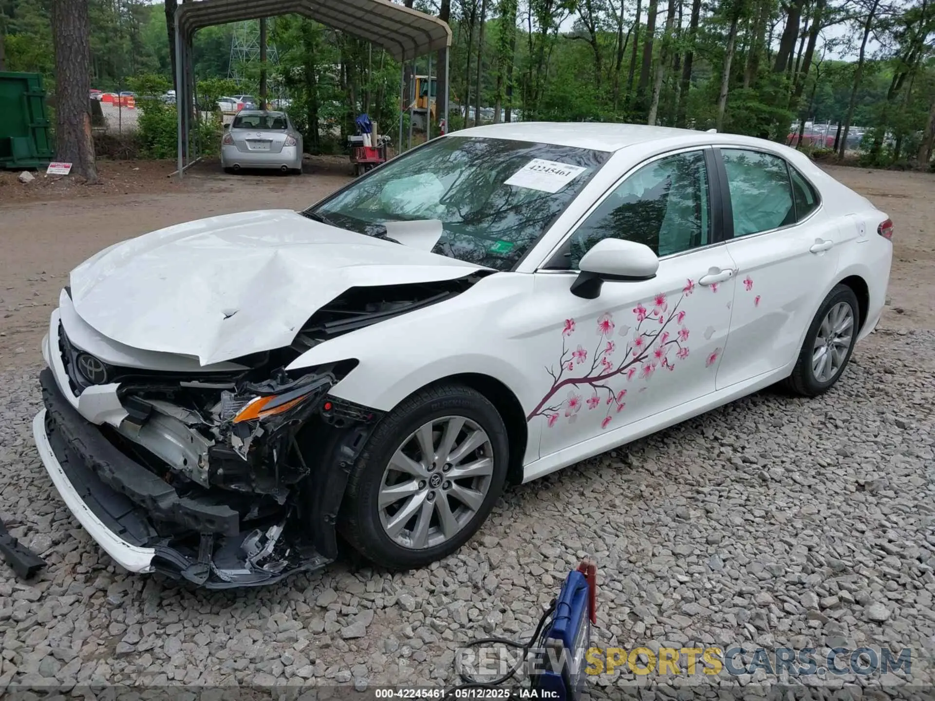 2 Photograph of a damaged car 4T1C11AK4LU316588 TOYOTA CAMRY 2020