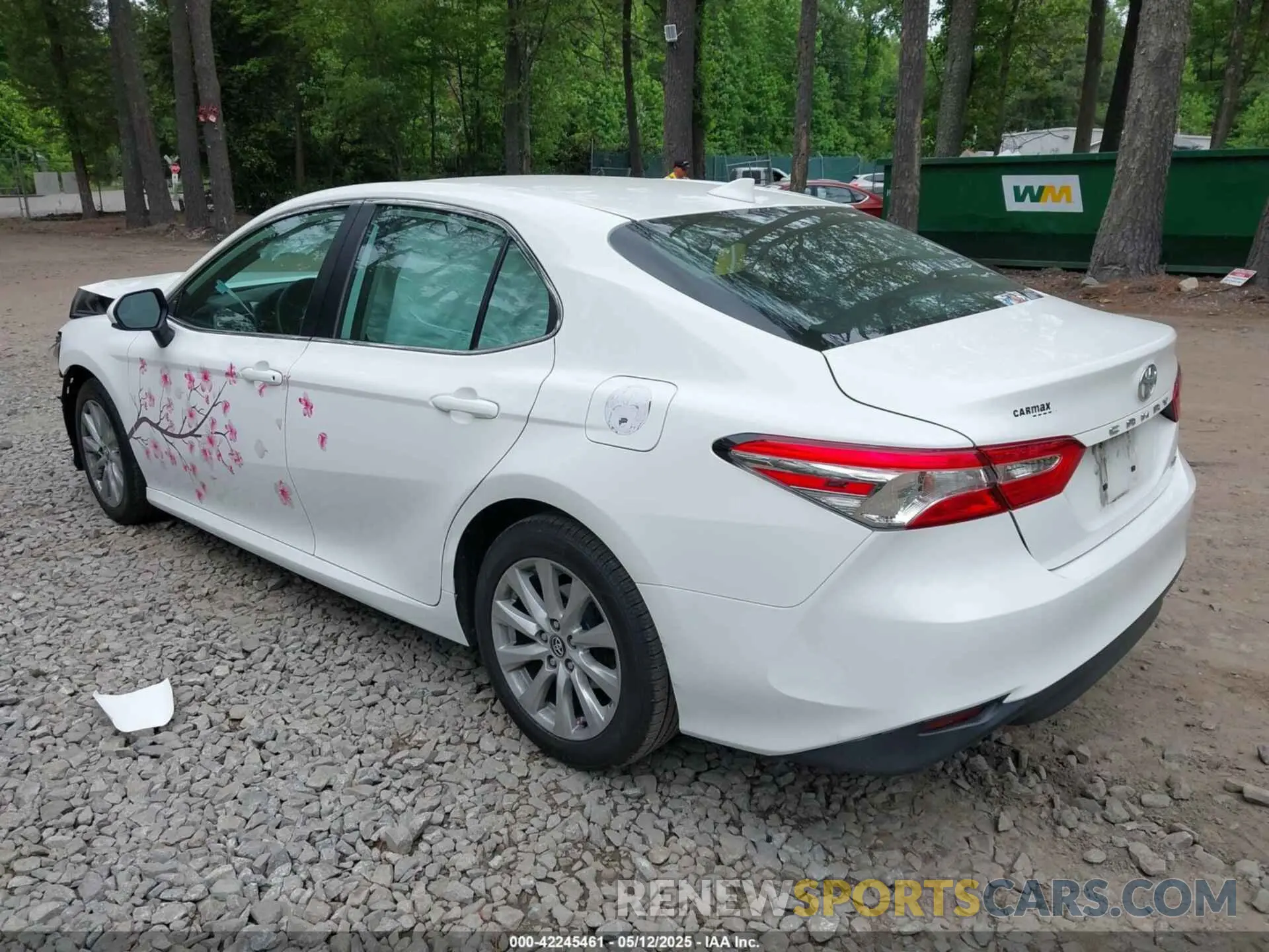 3 Photograph of a damaged car 4T1C11AK4LU316588 TOYOTA CAMRY 2020