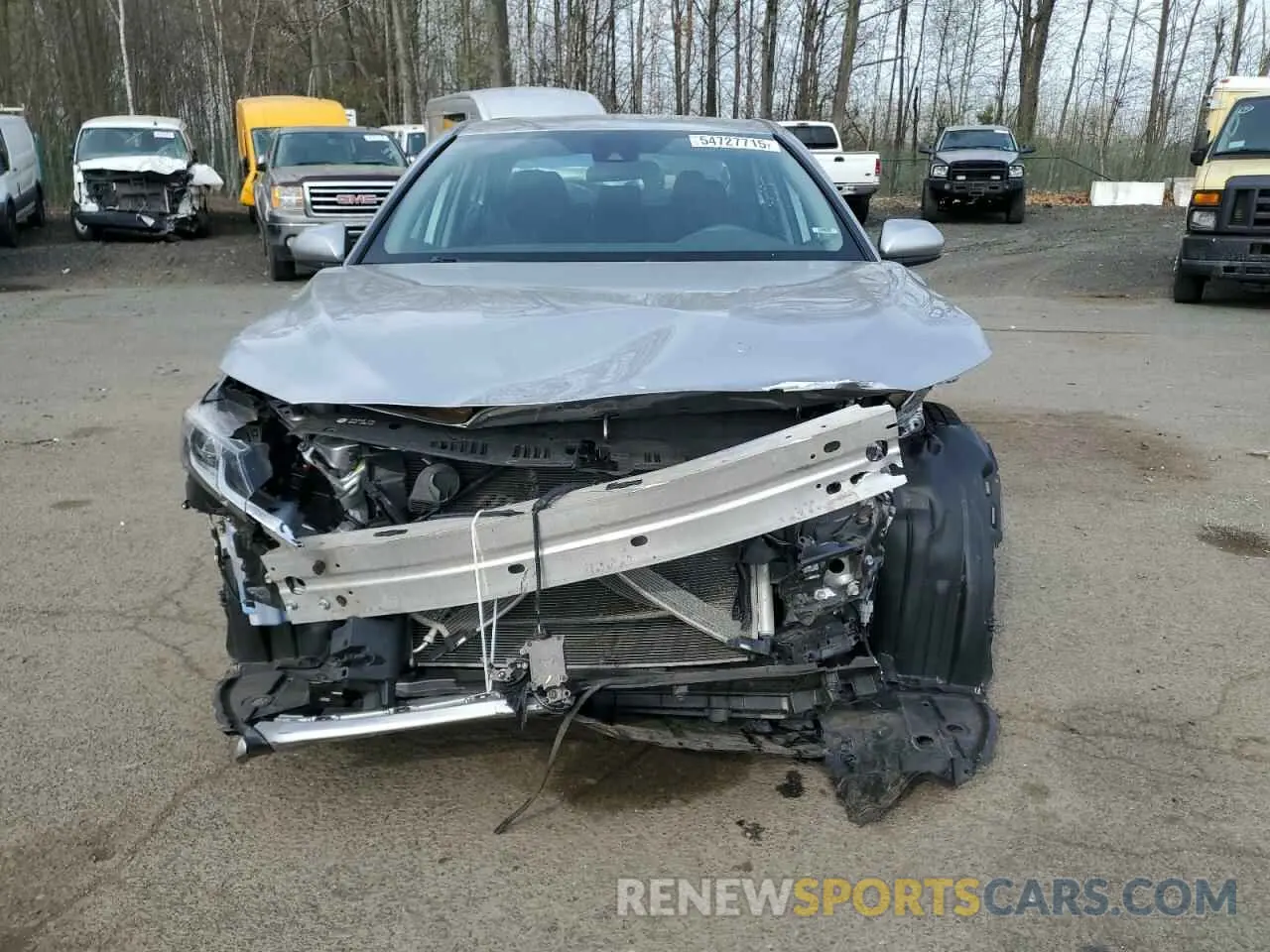 5 Photograph of a damaged car 4T1C11AK4LU367041 TOYOTA CAMRY 2020