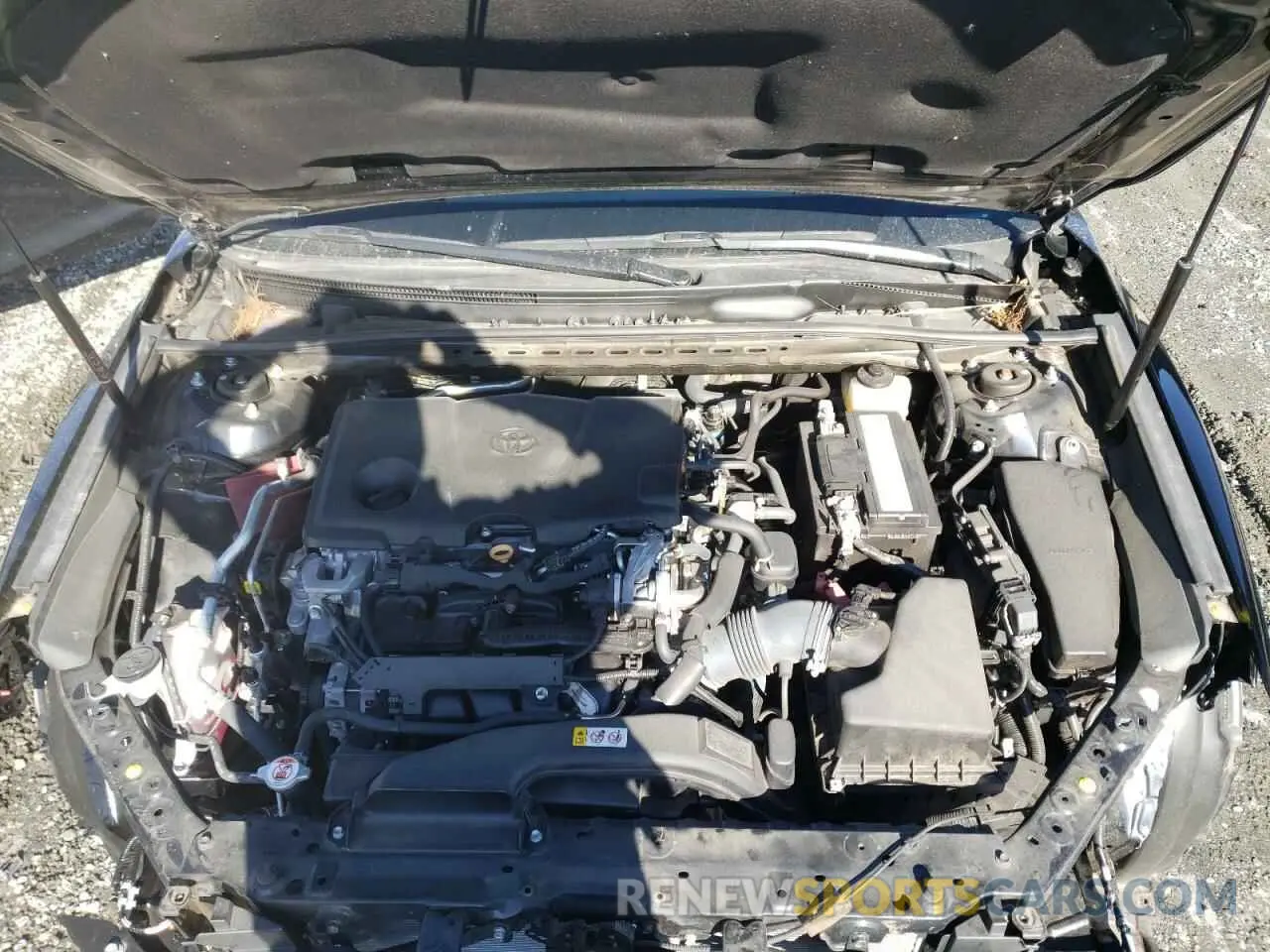 11 Photograph of a damaged car 4T1C11AK4LU862551 TOYOTA CAMRY 2020