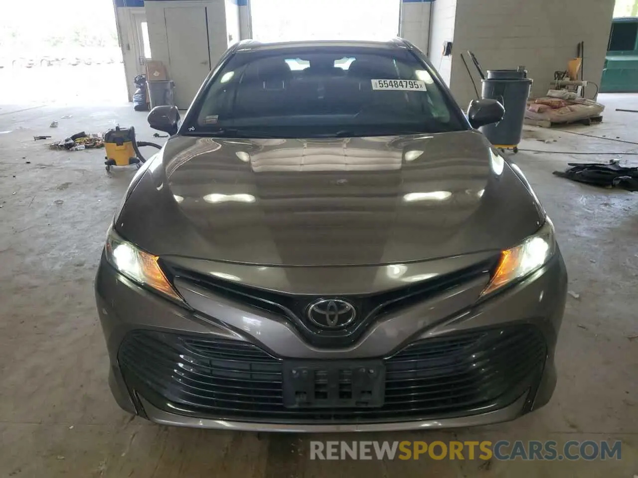 5 Photograph of a damaged car 4T1C11AK4LU875798 TOYOTA CAMRY 2020