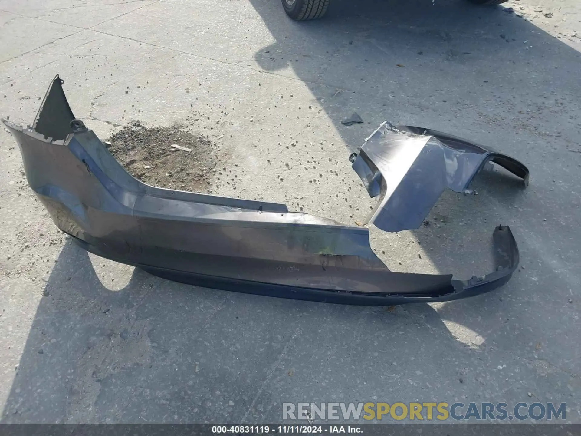 12 Photograph of a damaged car 4T1C11AK4LU880130 TOYOTA CAMRY 2020