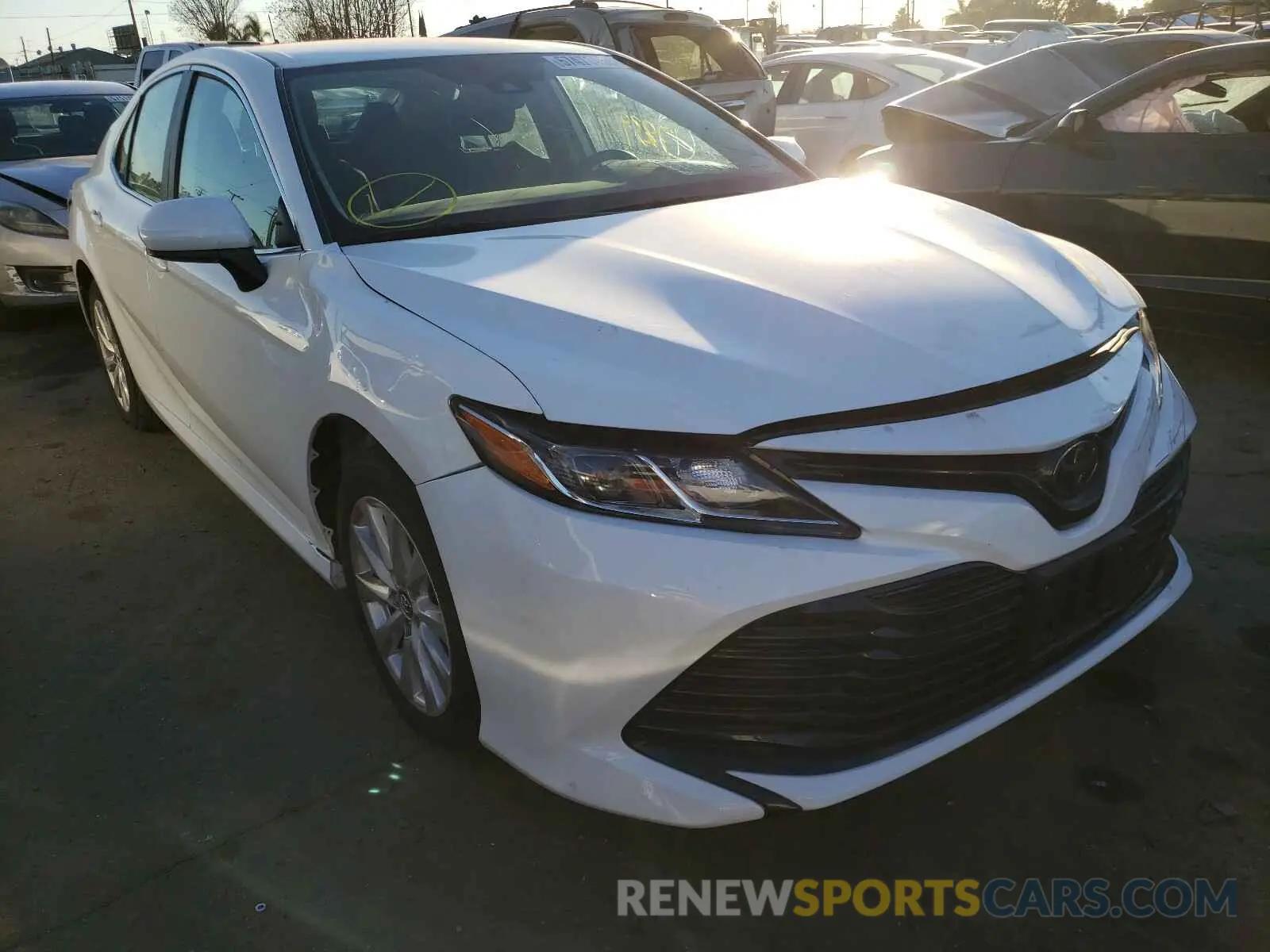 1 Photograph of a damaged car 4T1C11AK4LU889541 TOYOTA CAMRY 2020