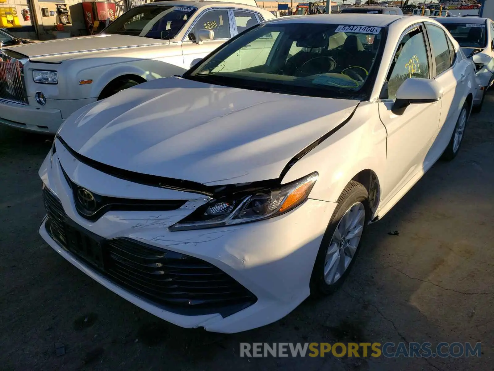 2 Photograph of a damaged car 4T1C11AK4LU889541 TOYOTA CAMRY 2020
