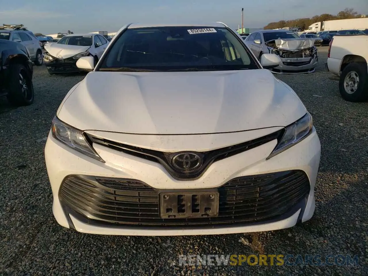 5 Photograph of a damaged car 4T1C11AK4LU926796 TOYOTA CAMRY 2020