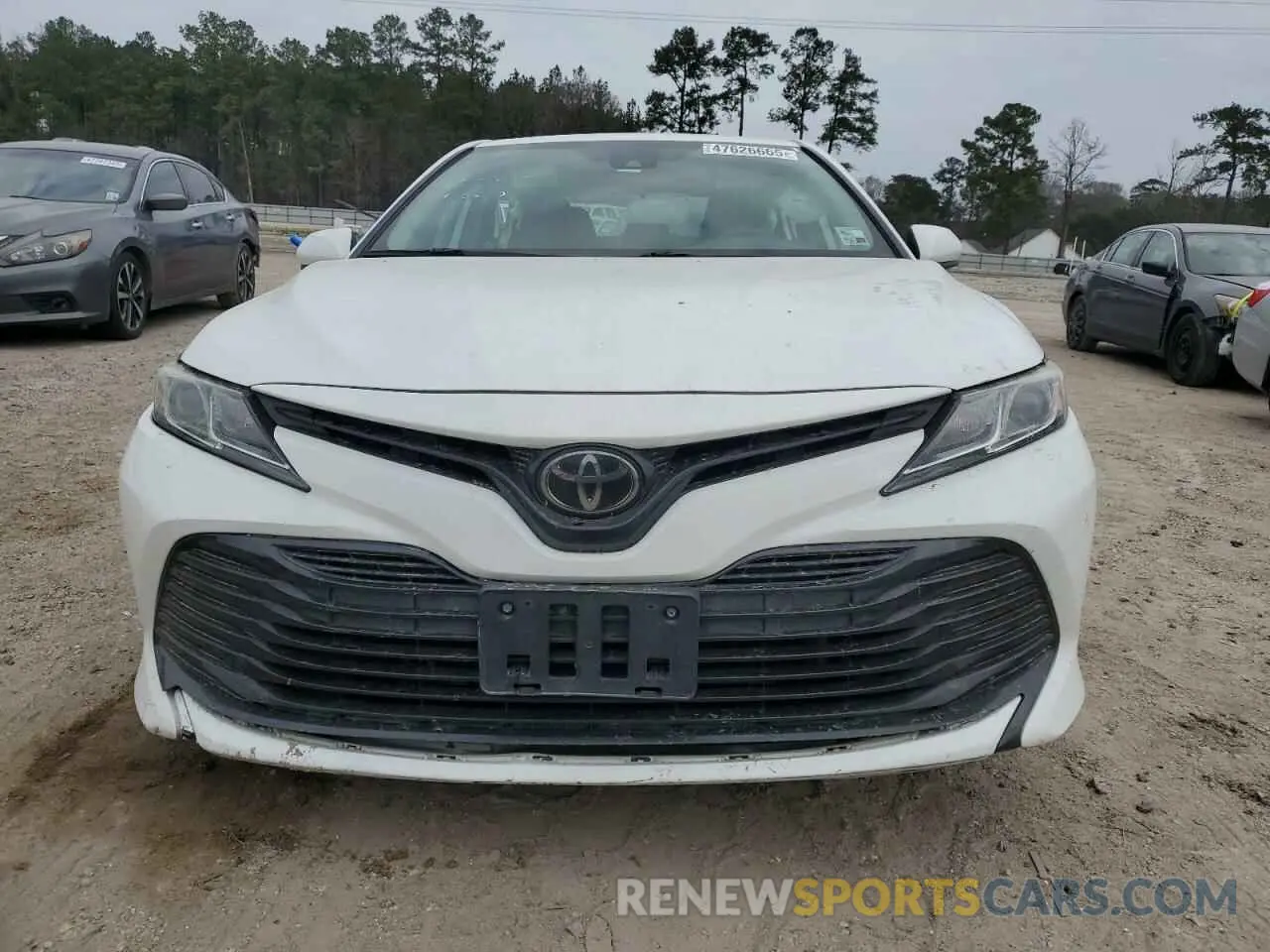 5 Photograph of a damaged car 4T1C11AK4LU930850 TOYOTA CAMRY 2020