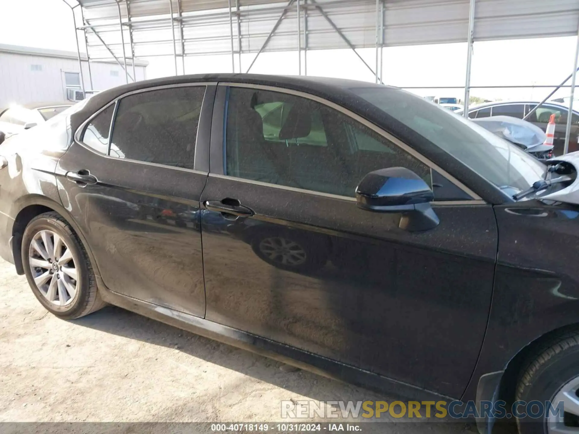 13 Photograph of a damaged car 4T1C11AK4LU933960 TOYOTA CAMRY 2020