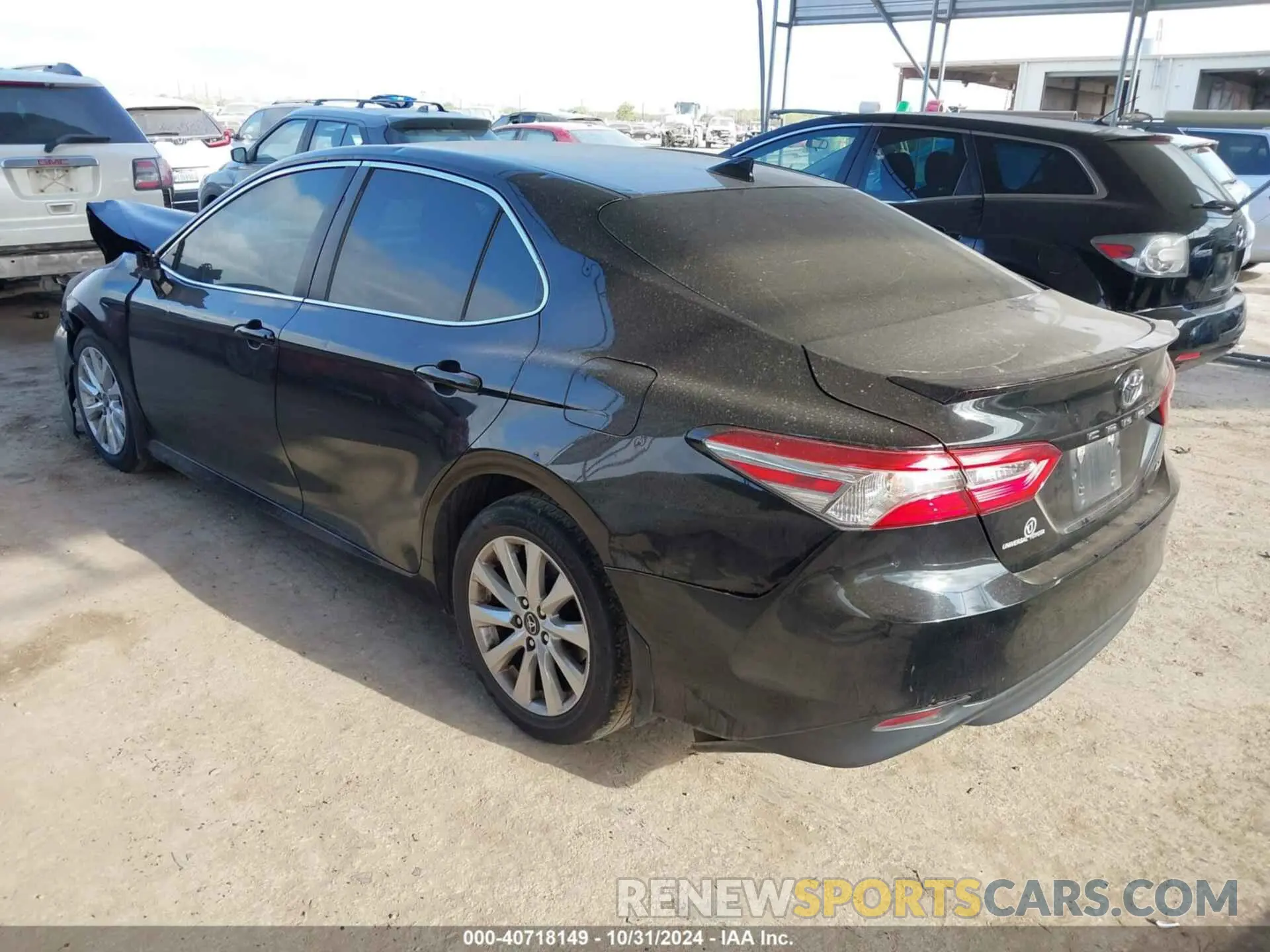 3 Photograph of a damaged car 4T1C11AK4LU933960 TOYOTA CAMRY 2020