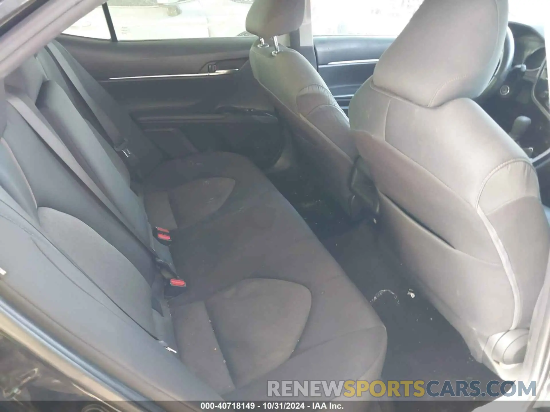 8 Photograph of a damaged car 4T1C11AK4LU933960 TOYOTA CAMRY 2020