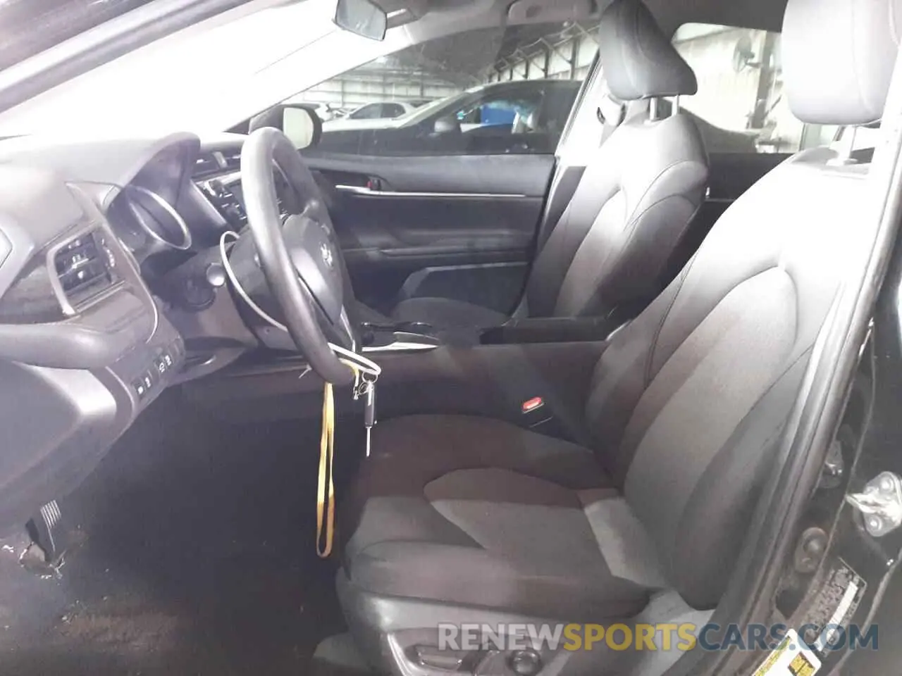 7 Photograph of a damaged car 4T1C11AK4LU954999 TOYOTA CAMRY 2020