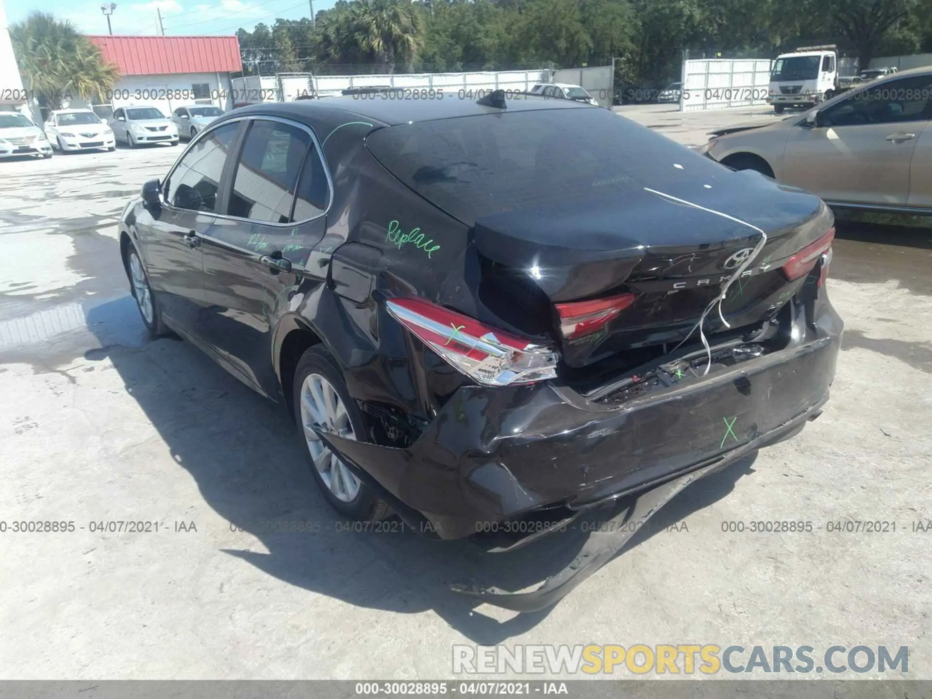 3 Photograph of a damaged car 4T1C11AK4LU994953 TOYOTA CAMRY 2020