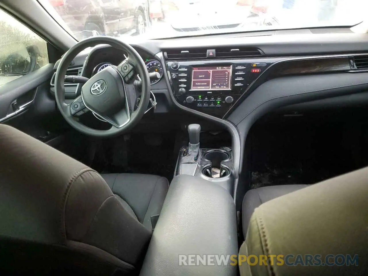 8 Фотография поврежденного автомобиля 4T1C11AK5LU338003 TOYOTA CAMRY 2020
