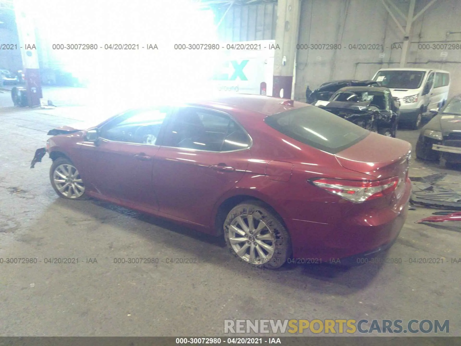 3 Photograph of a damaged car 4T1C11AK5LU351995 TOYOTA CAMRY 2020