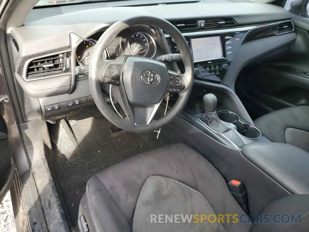 8 Photograph of a damaged car 4T1C11AK5LU368215 TOYOTA CAMRY 2020